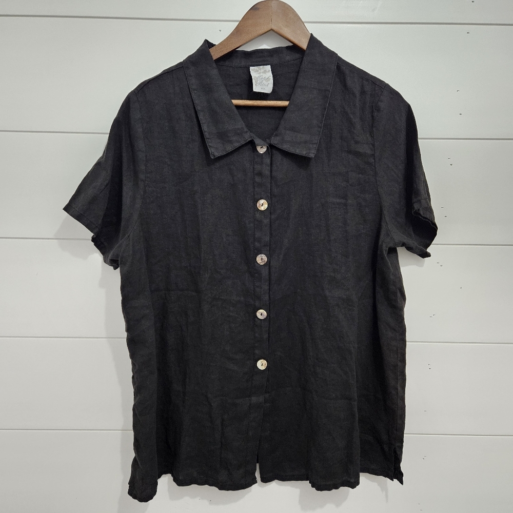 Match Point Linen Button Down Shirt